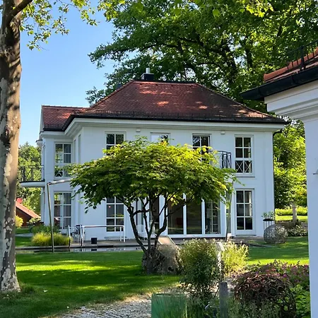 Herrenhaus - Starnberger - Ammerland 1 * Oldenburg
