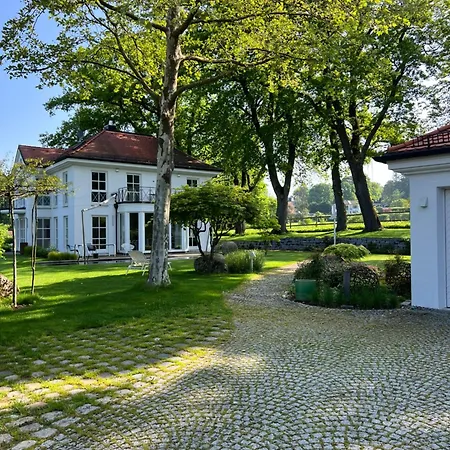 Villa Herrenhaus - Starnberger - Ammerland 1 *